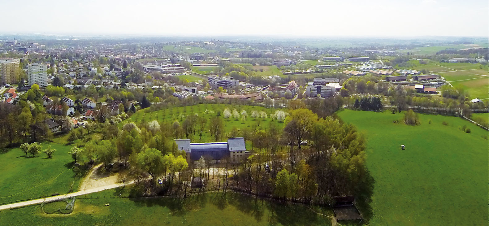 Bird view on the House of Art; video: Michael Radeck